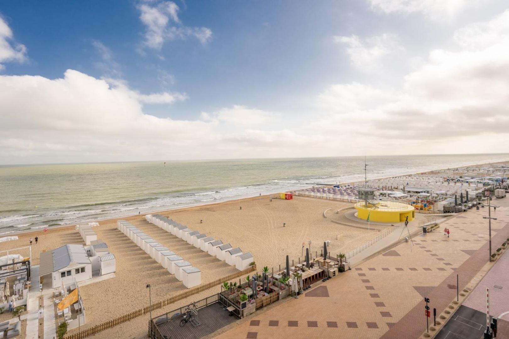 Vue Mer, Famille, Teletravail, Chiens Admis & Garage Knokke-Heist Eksteriør billede
